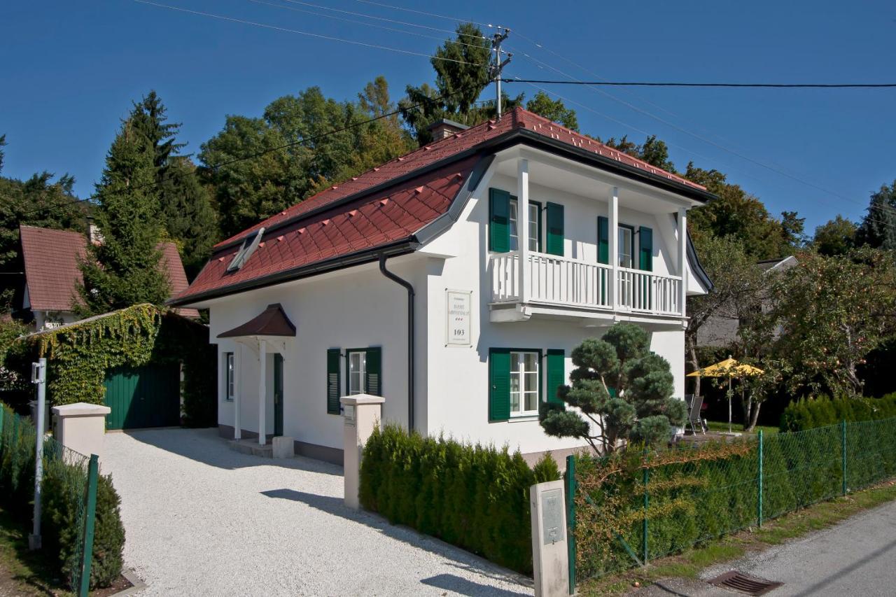 Ferienhaus Kleine Gartenvilla Portschach am Woerthersee Exterior photo